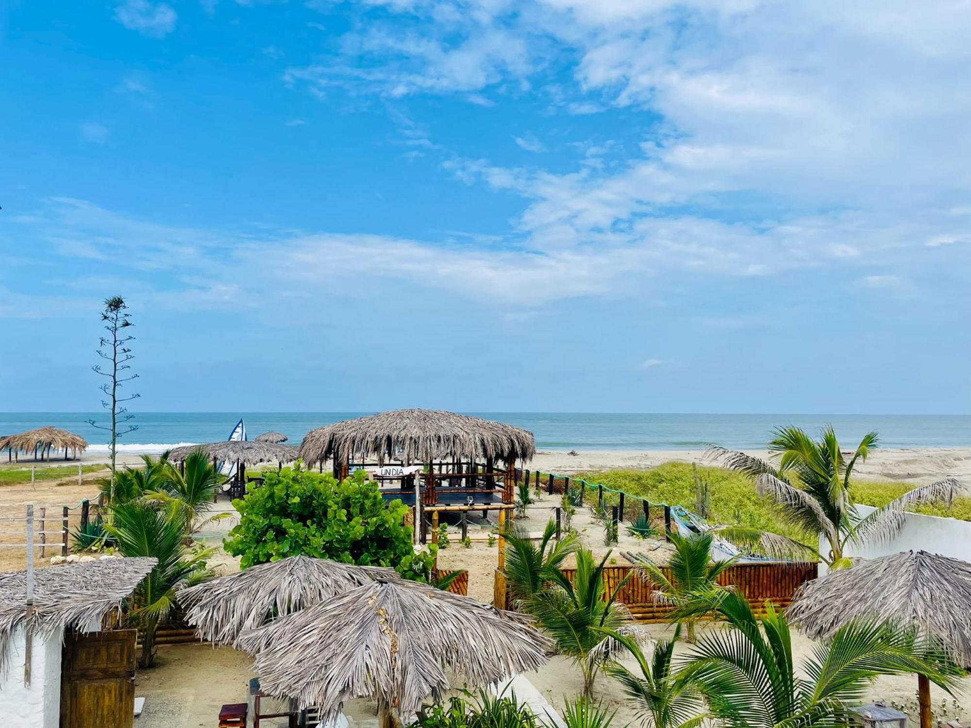 Un Dia Boutique Resort General Villamil Exterior foto