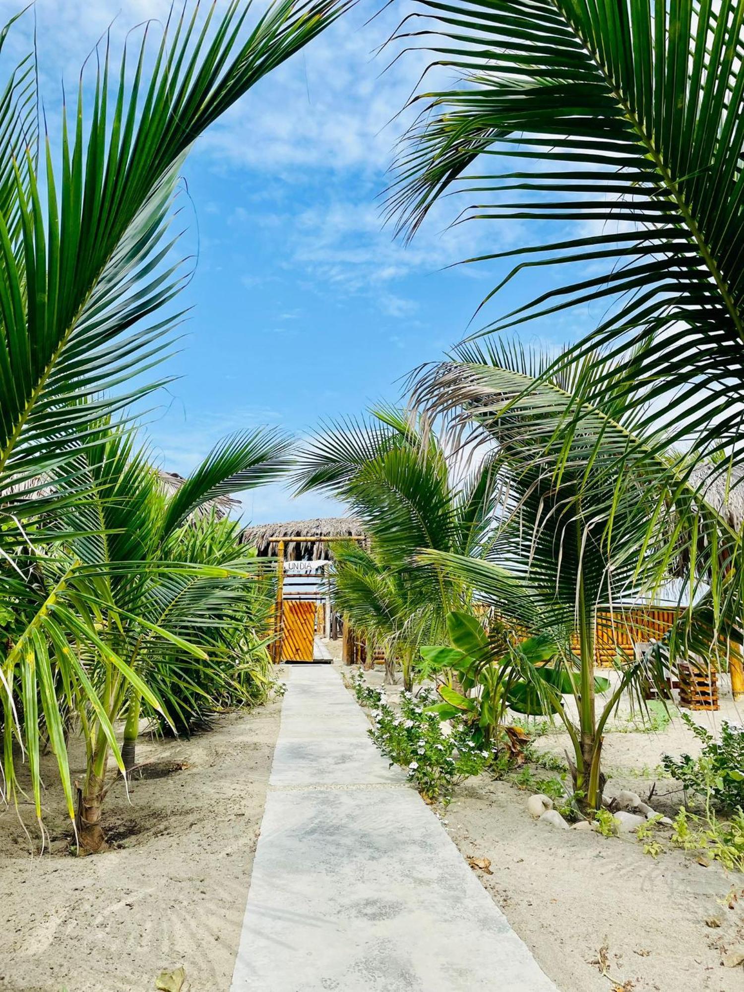 Un Dia Boutique Resort General Villamil Exterior foto